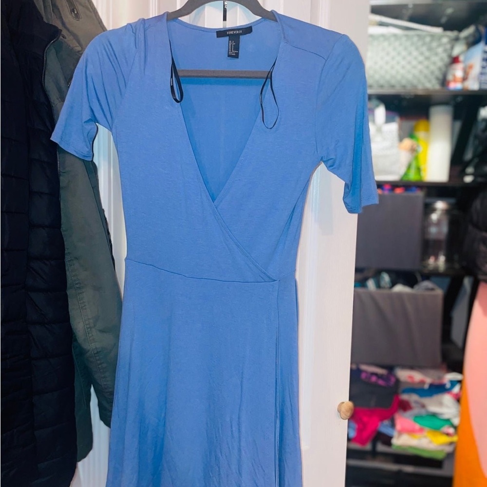 Dress - Picture 7 of 7